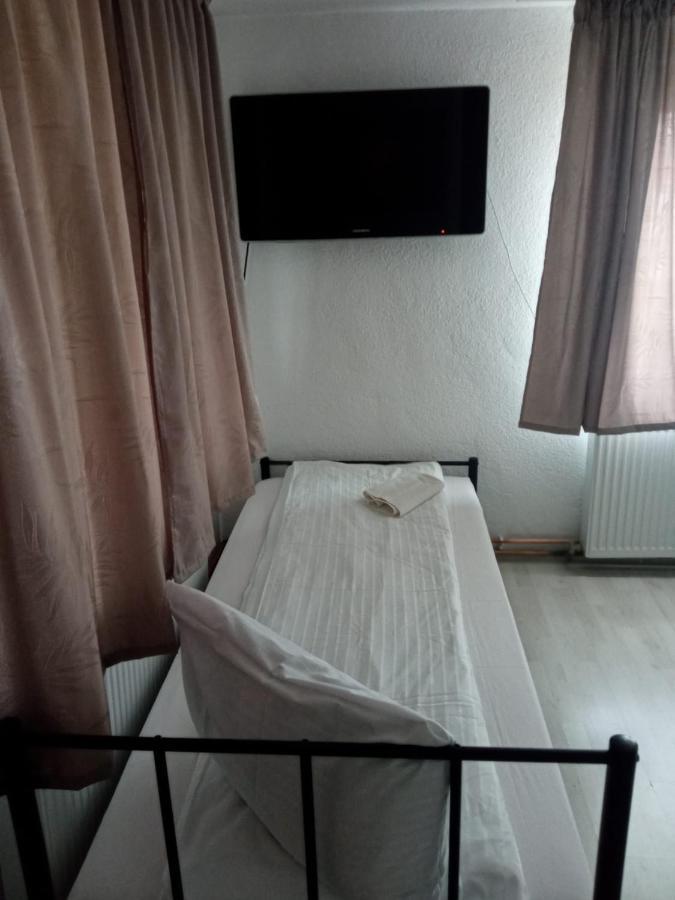 Hotel Casa Iuliana Subcetate  Zewnętrze zdjęcie